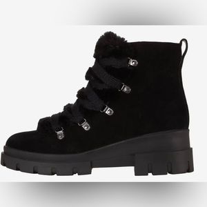 BLONDO
Jayce Faux Fur & Suede Boots size 6.5 NWT Brand New With Box